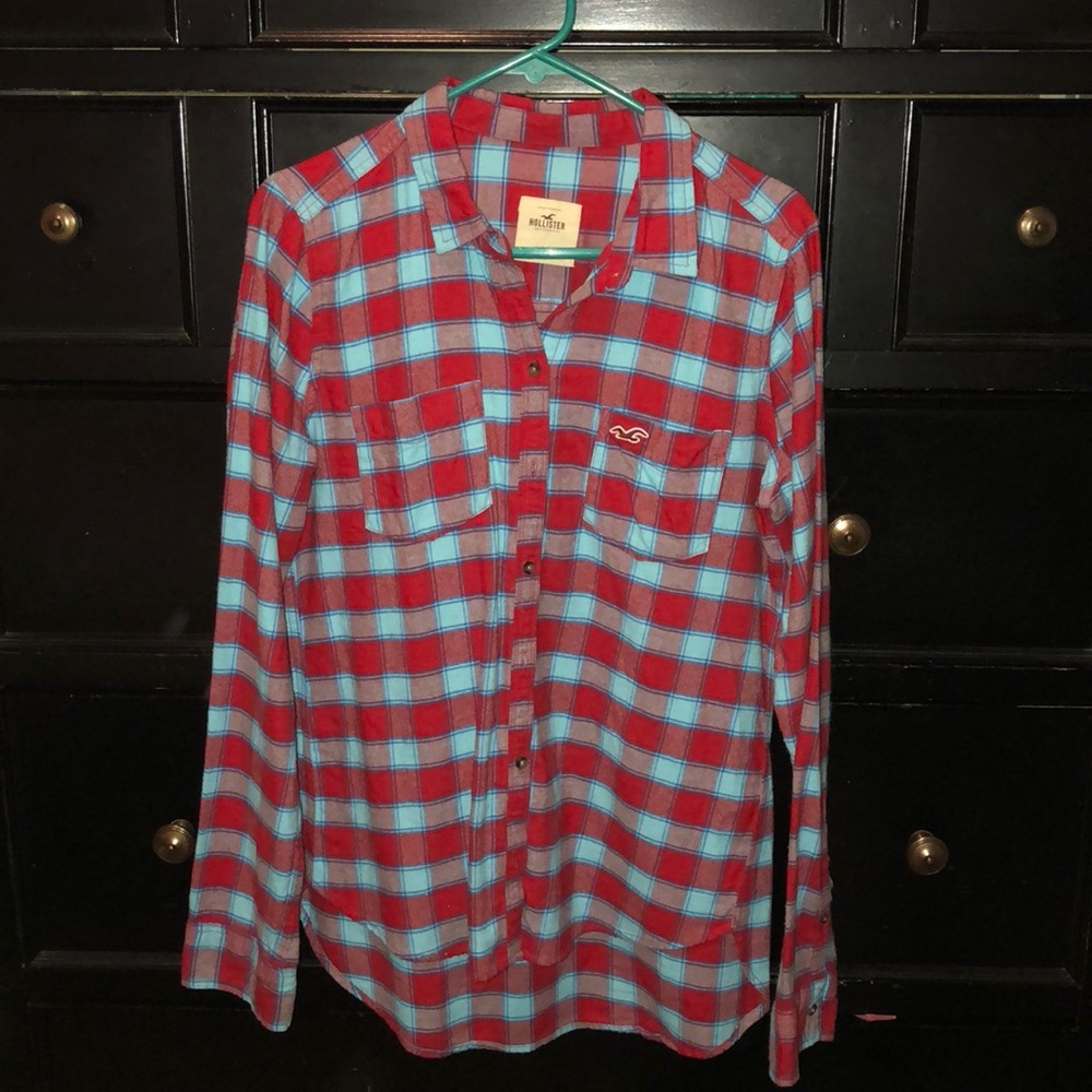 Flannel/ button up